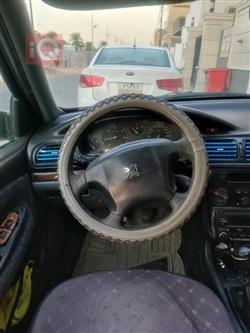Peugeot 406